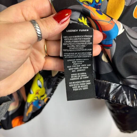 Limited Edition Space Jam x Members Only Shiny Puffer Jacket - Picture 5 of 9